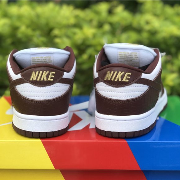Nike SB Dunk Low Supreme Barkroot Brown DH3228 103